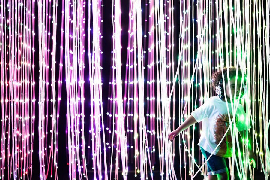 Eindhoven: Motion Experience Light Art Playground Ticket - The digital light show and sensory effects