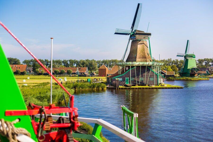 From Amsterdam: Keukenhof and Dutch Countryside Tour - Why this tour works for a first visit