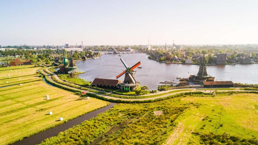 From Amsterdam: Zaanse Schans, Volendam, and Marken Day Trip - Why this North Holland trip works