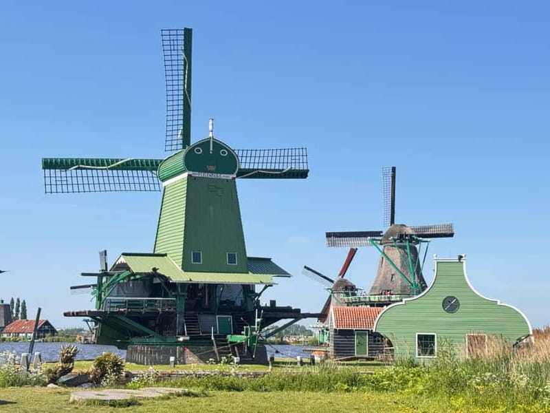 From Amsterdam: Zaanse Schans Windmills & More - E-Bike Tour - Working windmills, cheese, and wooden shoes