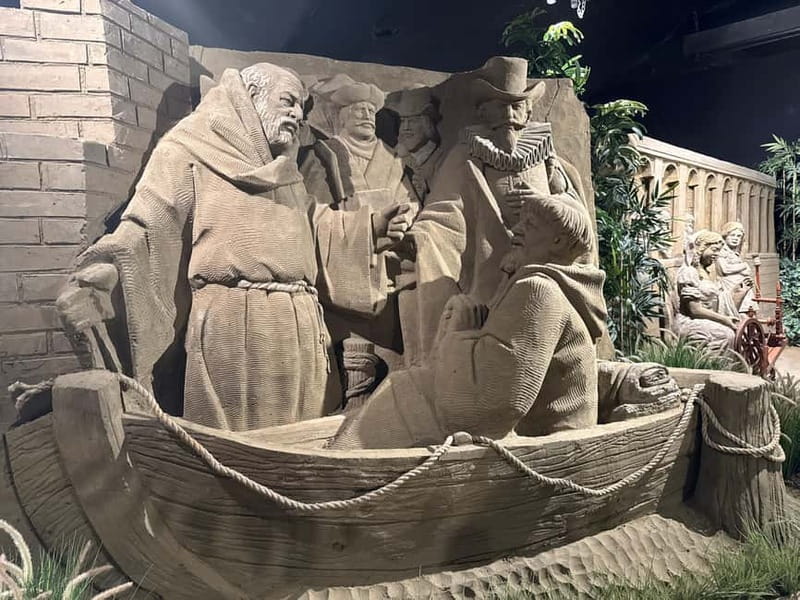 Garderen: Sandsculpture Exhibition Entry Ticket - Amsterdam’s story told through grains of sand