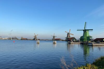 Giethoorn, Afsluitdijk, Zaanse Schans Day Tour Incl Hotel Pick Up