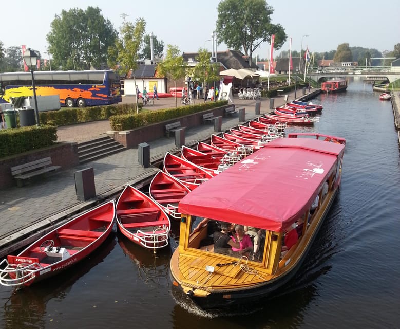 Giethoorn: Canal cruise Giethoorn village and lake - The Guide, Audio Commentary, and Sound Quality