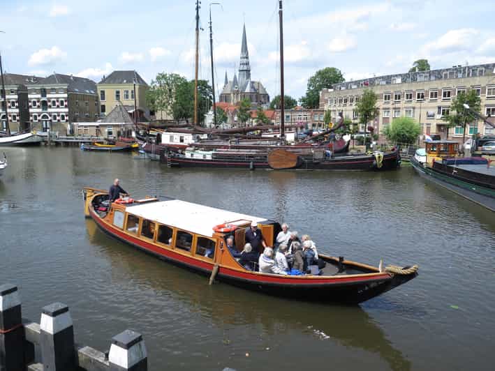 Gouda: Historical Canal Cruise - Why Gouda makes sense from the water