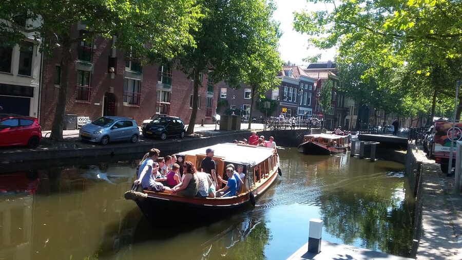 Gouda: Historical Canal Cruise - The guide can make or break the ride