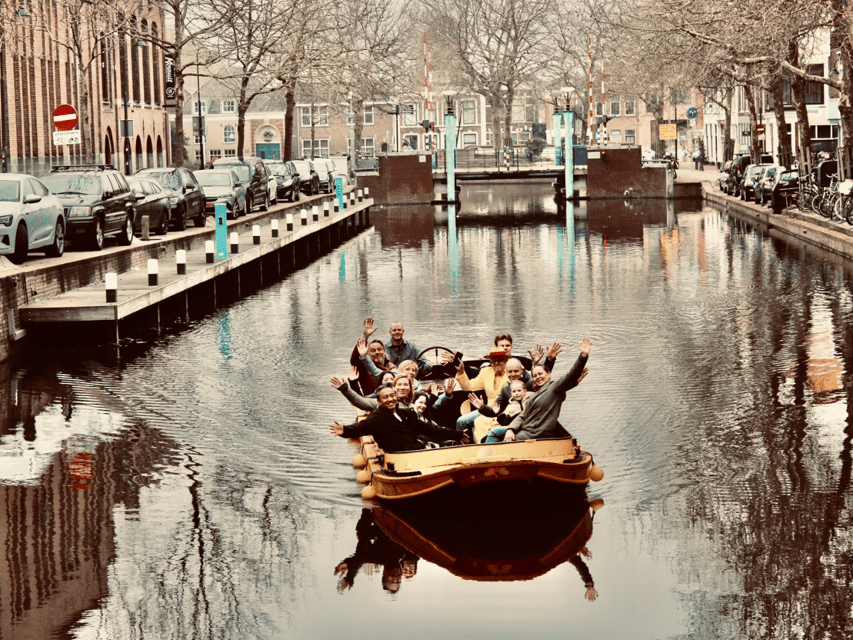 Gouda: Open Boat City Canal Cruise - Who should book this Gouda boat trip?
