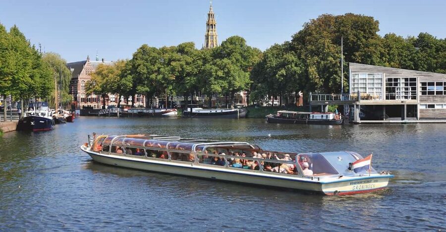 Groningen: City Canal Cruise - Starting Beside Groningen Train Station