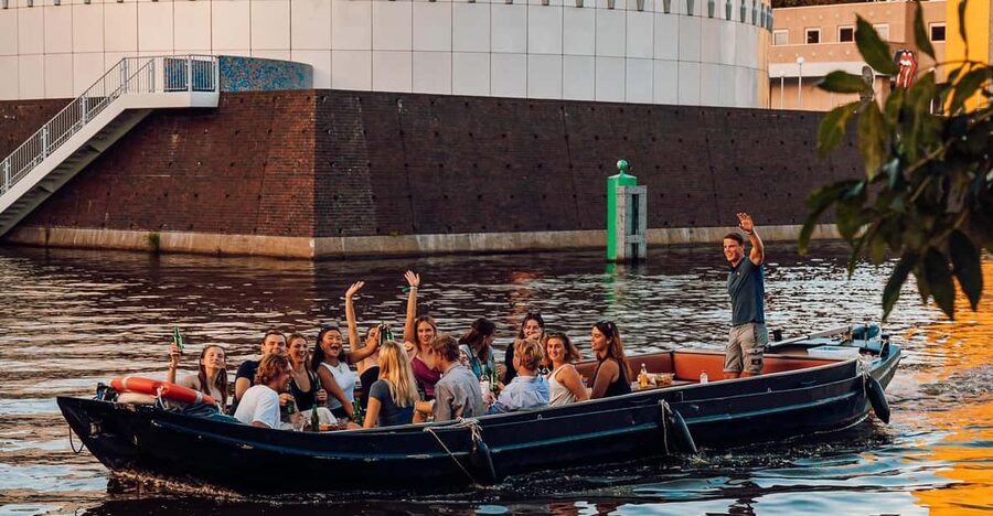 Groningen: City canal cruise (with unlimited drinks) - Unlimited Drinks and the Value of $27
