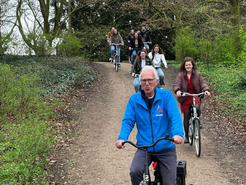 Groningen: City Highlights Bike Tour - Bicycles, pace, and the traffic question