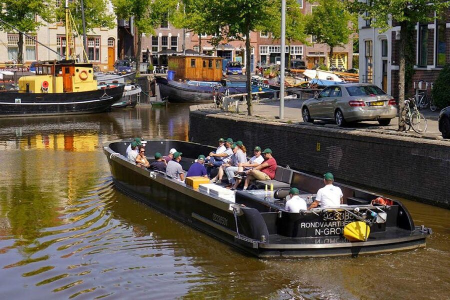 Groningen: Open Boat City Cruise - The included drink is a small but useful extra
