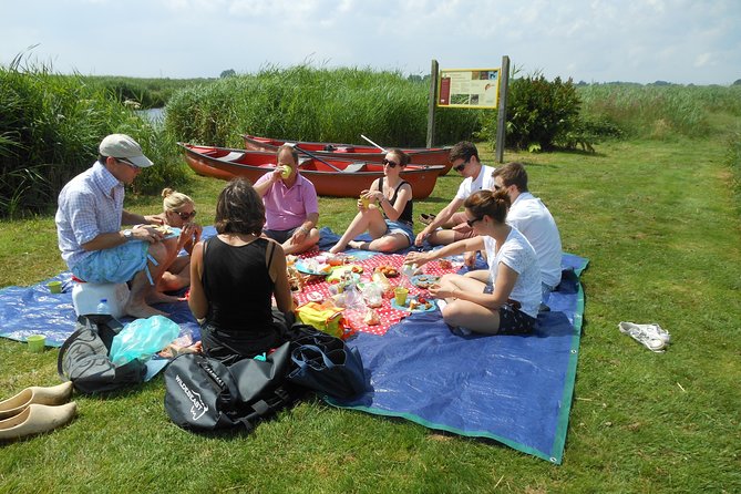 Guided Canoe Adventure with Picnic Lunch in Waterland from Amsterdam - A local picnic on a nature preserve island