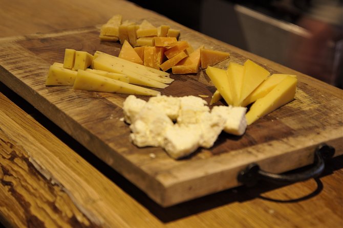 Guided Food Tour Haarlem (4-8 guests) - Old City - Herring, fries, and beer add the Dutch character
