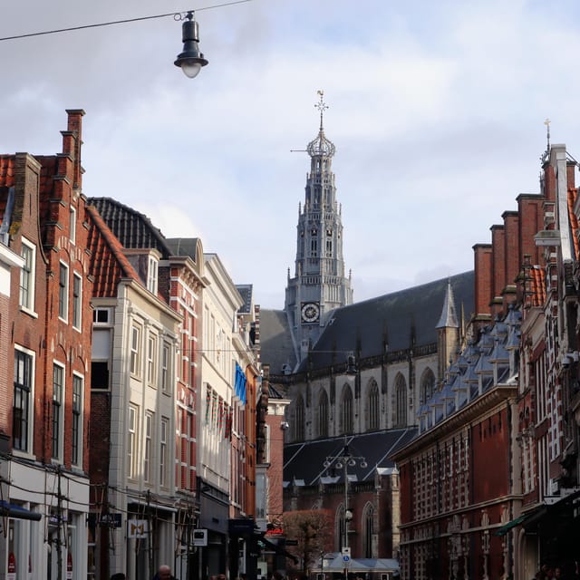 Haarlem: City Highlights Walking Tour - Why Haarlem works so well on foot