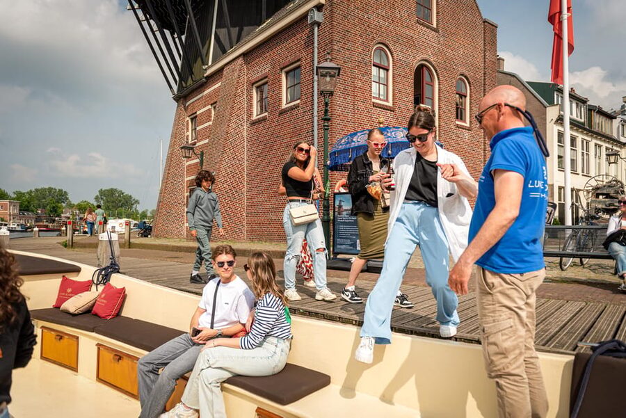Haarlem: De Adriaan Windmill Tour + Open Canal Cruise - Reliability and planning details that matter