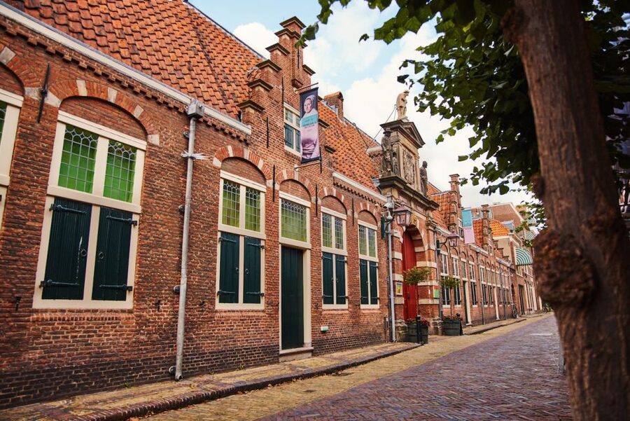 Haarlem: Frans Hals Museum Entrance Ticket with Audio Guide - Who will enjoy this experience most?