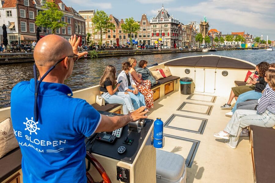 Haarlem: Guided Highlights Canal Cruise on Open Boat - Starting beside De Adriaan windmill