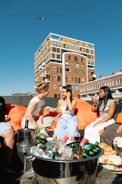 Haarlem Private Canal Tour with Bites and Unlimited Drinks - Starting in Haarlem’s historic center