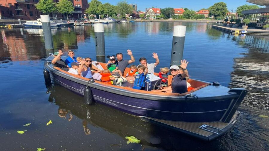 Haarlem: Self-Drive Private Electric Boat Rental - Key points to know before you go