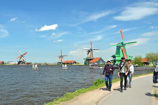 Keukenhof, Flower Fields, Volendam and Zaanse Schans Small-Group Tour - How the guide can shape the whole day