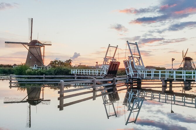 Kinderdijk, The Hague, Mauritshuis Private Tour from Amsterdam - The long ride from Amsterdam