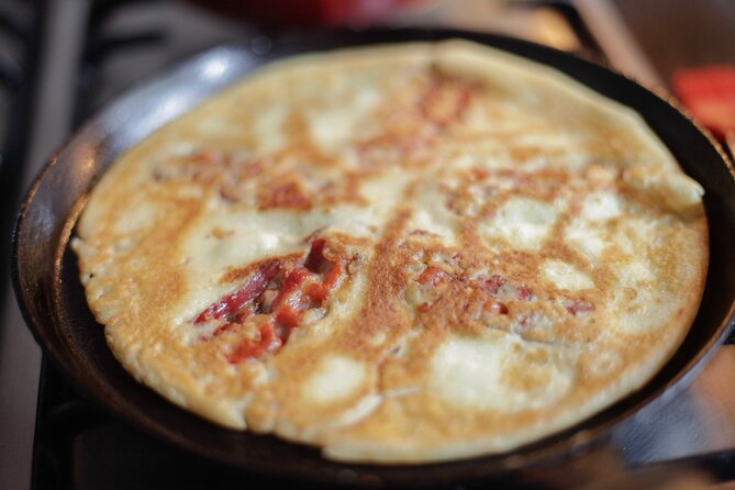 Learn to Make Dutch Pancakes in a Beautiful Amsterdam Canal House - The host makes or breaks the morning