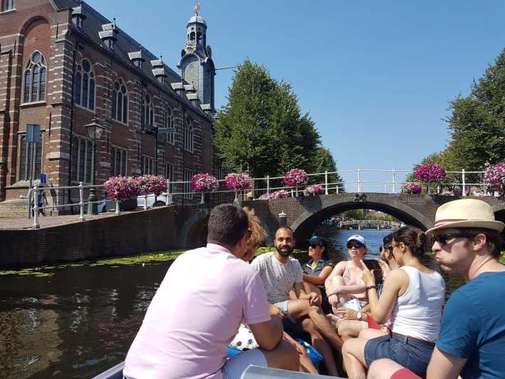 Leiden: Electric Boat Rental - Key points to know before you go
