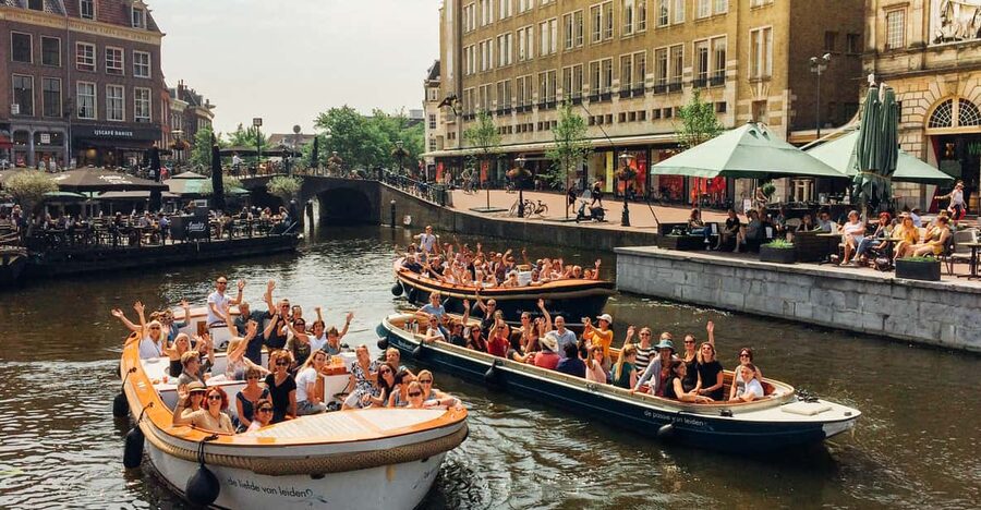 Leiden: Guided City Canal Cruise - What the guide adds, and where the commentary falls short