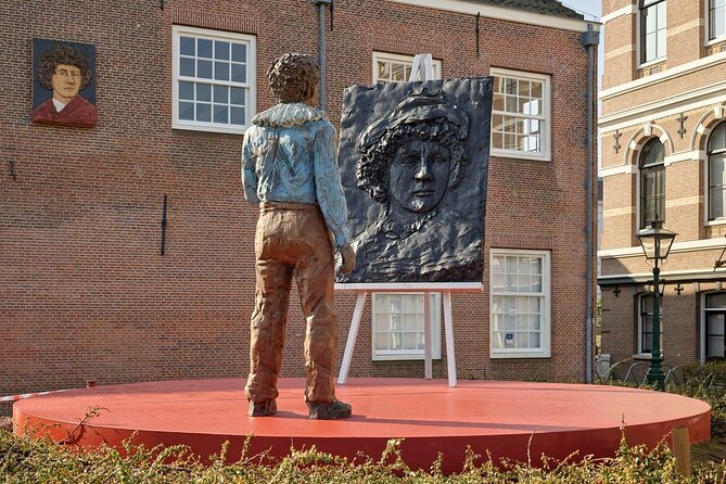 Leiden Tour with Live guide and Visit to Rembrandt's First Studio - Beestenmarkt, from livestock square to family meeting place