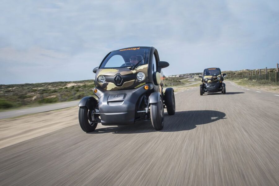 Lisse: Drive-it-Yourself Electric Dune & Beach Audio Tour - Taking the wheel of the electric Renault Twizy