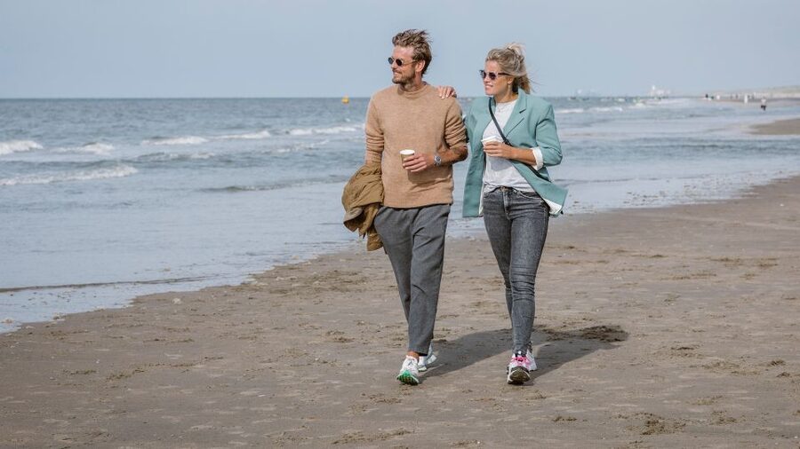 Lisse: Drive-it-Yourself Electric Dune & Beach Audio Tour - Following the 39-kilometer route