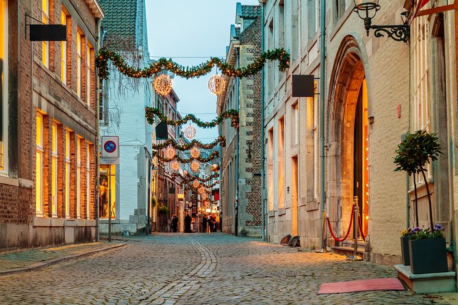 Maastricht Medieval Mystery: Interactive City Game & Tour - Stenenbrug 3 and Onze-Lieve-Vrouweplein