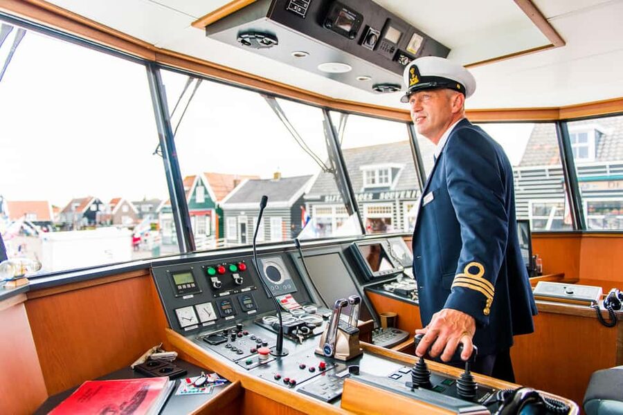 Marken, Volendam, and Edam Full-Day Tour from Amsterdam - Crossing IJssel Lake on the Marken Express
