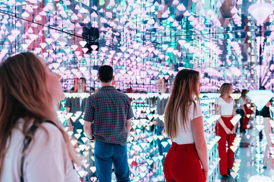 Moco Museum Amsterdam Entrance Tickets with Banksy & More - Digital rooms change the pace after the paintings