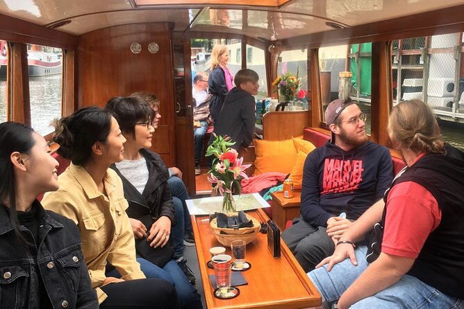 Morning Canal Cruise Amsterdam in Small-Group - The best and worst parts for photography