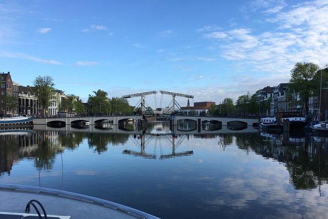 Morning Canal Cruise Amsterdam in Small-Group - Who should book this cruise?