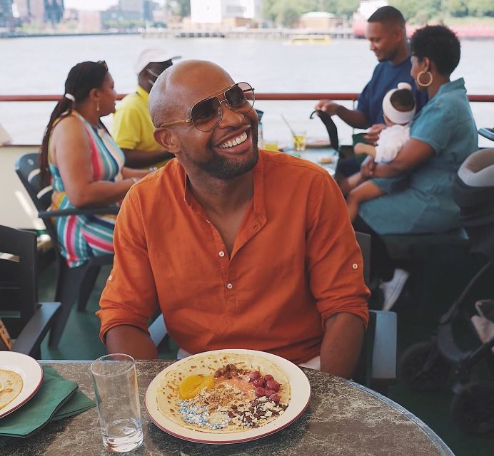 Nijmegen: River Cruise with All-You-Can-Eat Dutch Pancakes - Dietary choices beyond the standard buffet