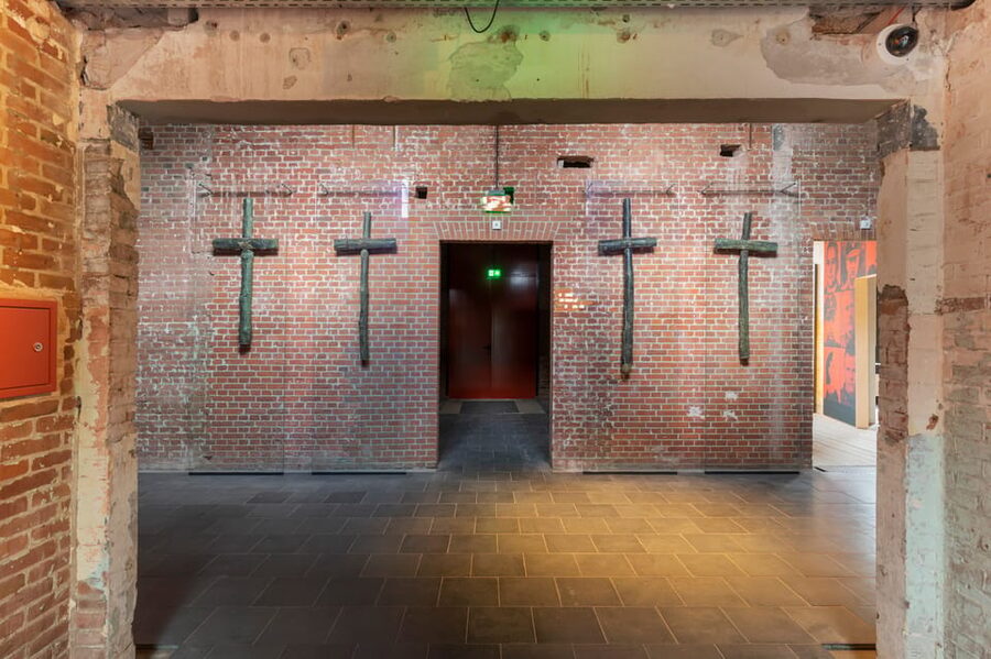 Oranjehotel World War II Prison Entrance Ticket - Cell 601 and the reality of a death cell