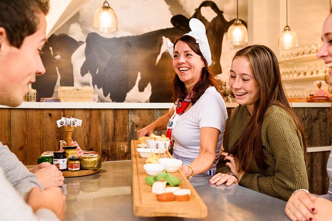 Premium Cheese Tasting with Wine and Beer Pairing - What the one-hour format really means
