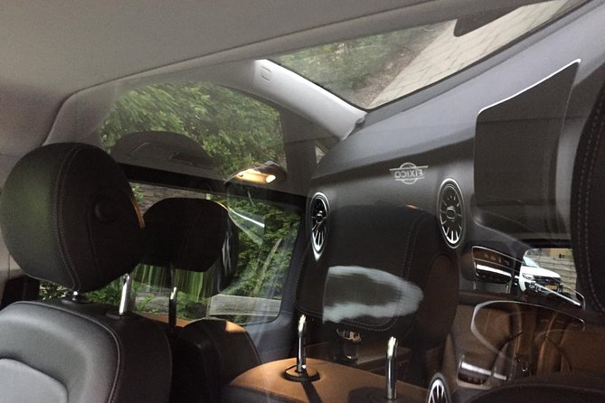 Private Amsterdam Departure Transfer to AMS Schiphol Airport - Inside the Mercedes vehicle