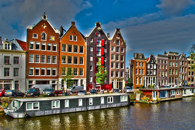 Private departure transfer from Amsterdam to Schiphol Airport (AMS) - Choosing the right pickup time for Schiphol
