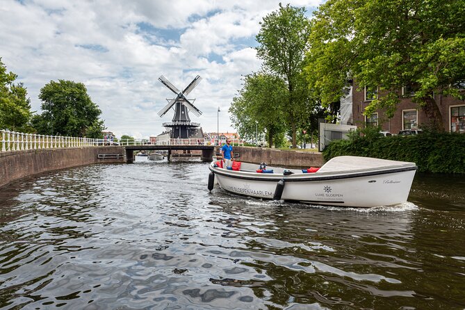 Private Haarlem Canal Cruise with Captain (Electric Boat) - Comfort, pace, and group size