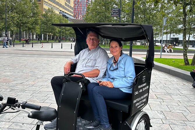 Private Pedicab/Rickshaw Tour of Rotterdam With a Local Guide - The Cube Houses and Kijk-Kubus Museum-house