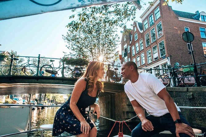 Private Romantic Canal Cruise Amsterdam with Bubbly and Snacks - Beginning at Keizersgracht 401