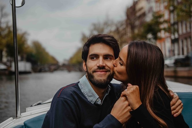 Private Romantic Canal Cruise Amsterdam with Bubbly and Snacks - Monet’s Bridge of Love and the old harbor