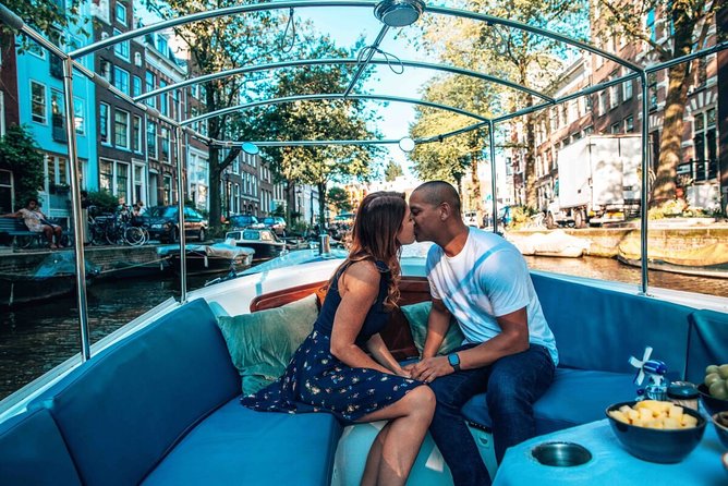 Private Romantic Canal Cruise Amsterdam with Bubbly and Snacks - The Canal Belt and Amsterdam’s Golden Belt