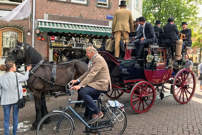 Private tour: Your own Amsterdam: walk through the old city - St. Nicholas Basilica and the Catholic-Protestant divide