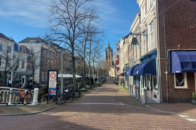 Private Walking Tour of Delft: Dive into the Dutch Golden Age - Ending at Beestenmarkt, Delft’s easygoing meeting place