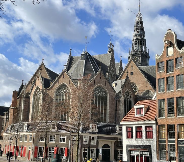 REDKULT: Red Light District & Historical City Center - Who should book this walking tour?