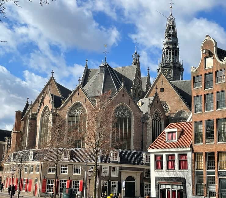 REDKULT: Red Light District & Historical City Center - Timing, weather, and what to wear