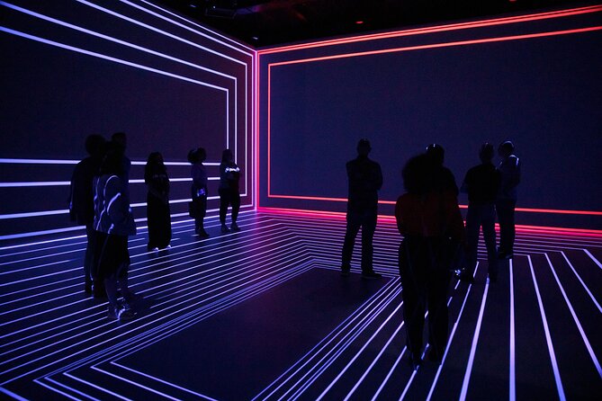 "Remastered" Audiovisual Experience in Rotterdam - How long the hour really feels